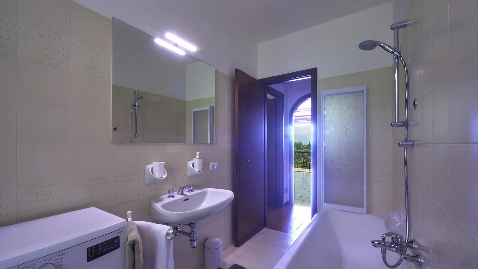Casa Dalia Apartment Perledo 0*,  Italy